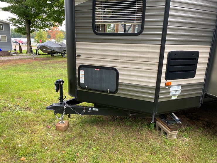 #3304-•-2016-cherokee-limited-274vfk-camper-(has-wi-title)-(three-lakes,-wi)-image-12