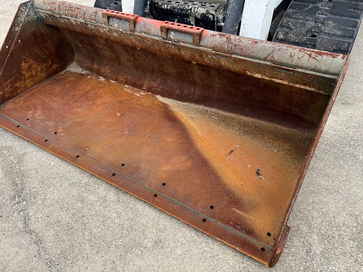 2019-bobcat-t630-image-9