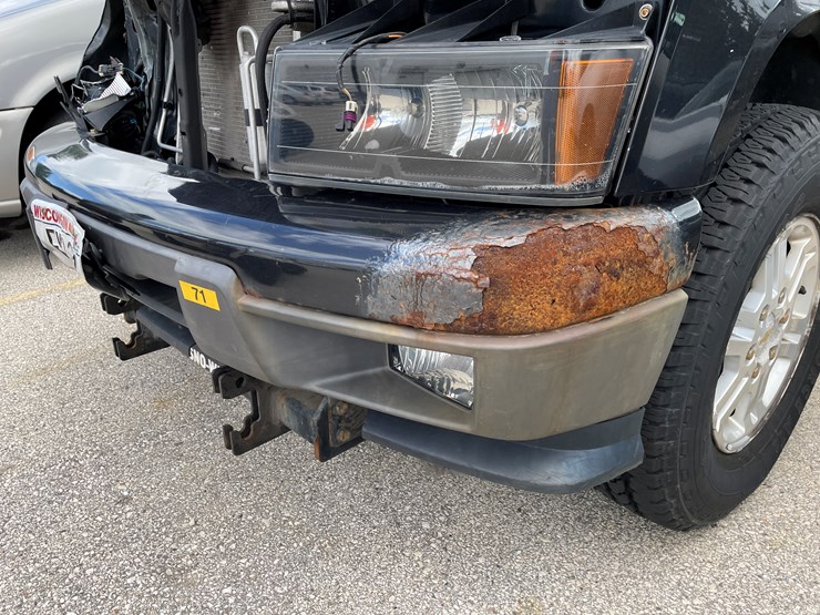 #8007-•-2009-chevy-colorado-lt-truck-(with-wi-title)-image-9