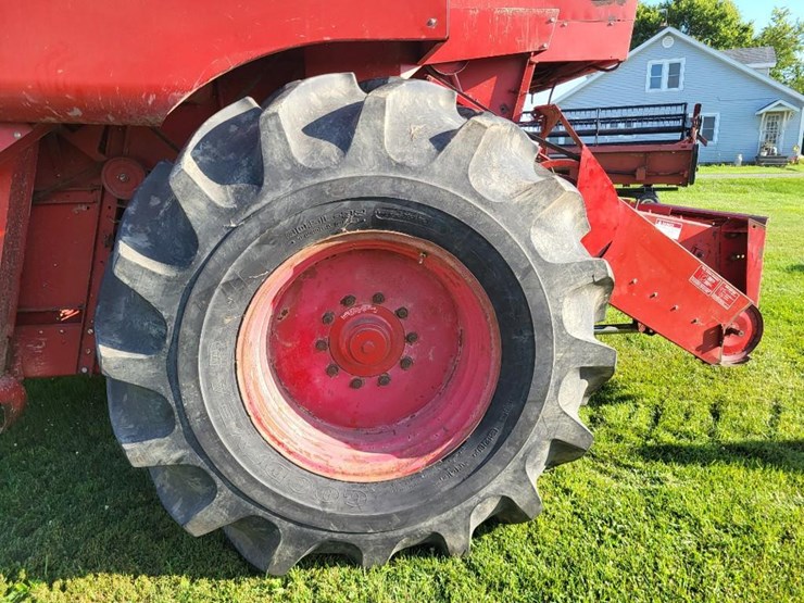 case-ih-1480-image-62