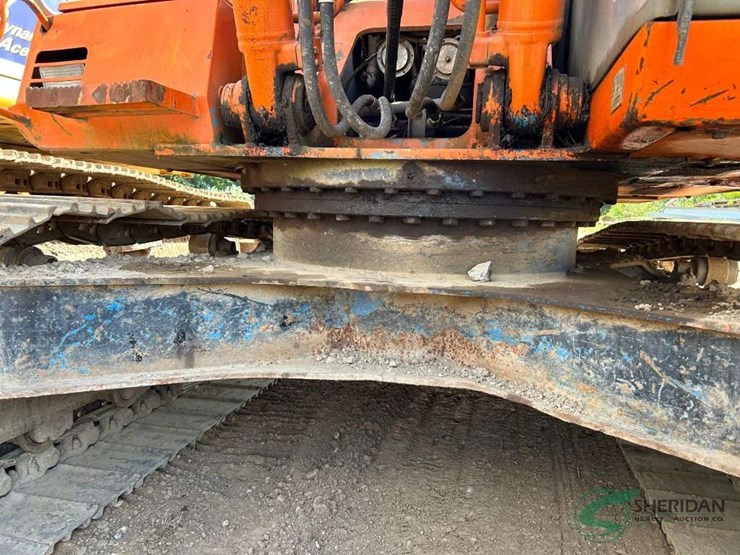 hitachi-ex200-lc-image-23