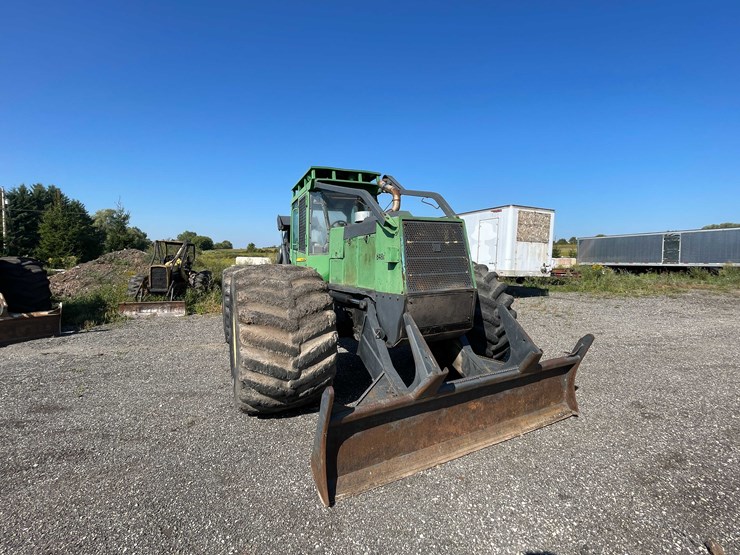 2000-john-deere-660-image-18