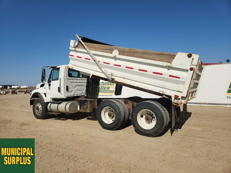 2015-international-workstar-7400-image-33
