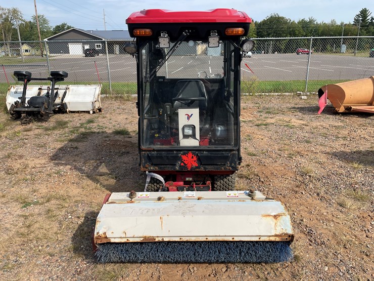 ventrac-3400y-image-2