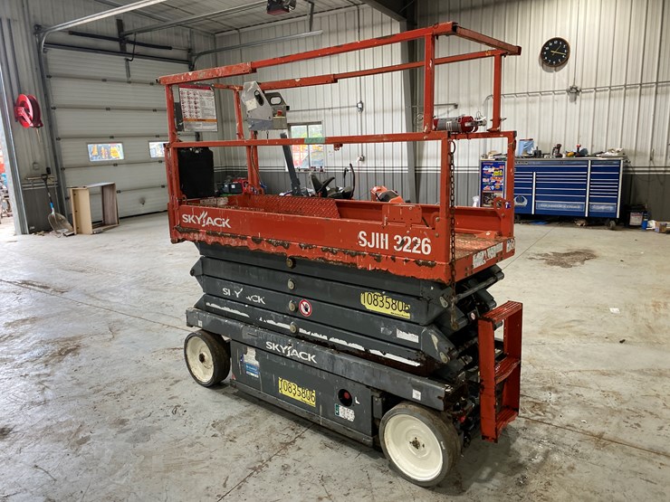 #497-•-2018-skyjack-3226-scissor-lift-(bryant,-wi)-image-12