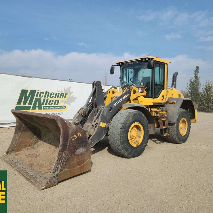 2015 VOLVO L90G