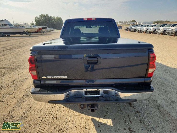 2006-chevrolet-silverado-1500-image-15