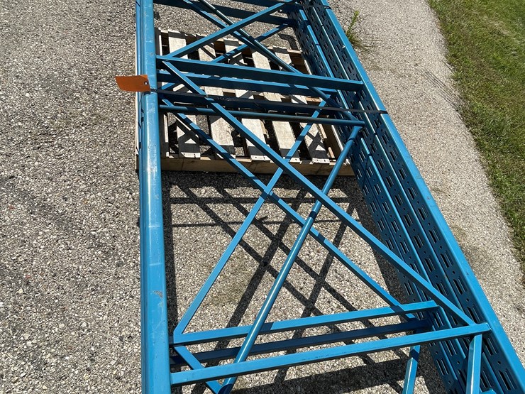 #1352-•-20'-pallet-racking-uprights-image-13