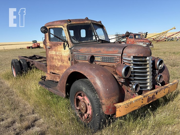 1948-diamond-t-truck-image-2
