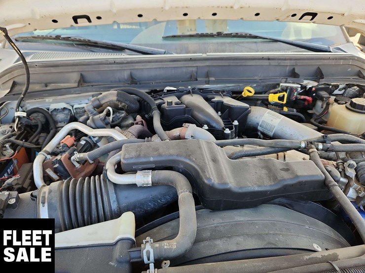 2016-ford-f550-image-27