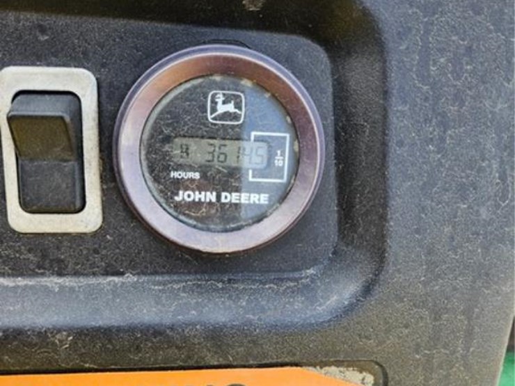 john-deere-gator-image-14