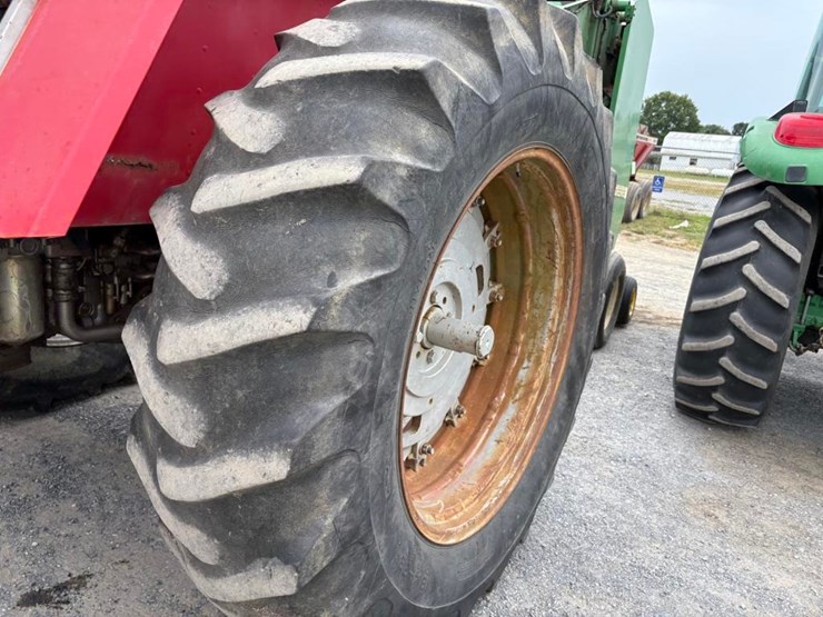 massey-ferguson-2675-image-16