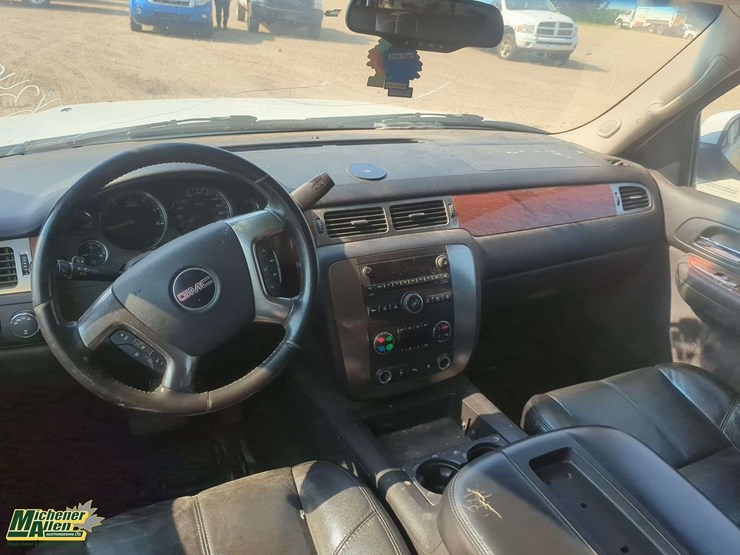2007-gmc-yukon-xl-image-9