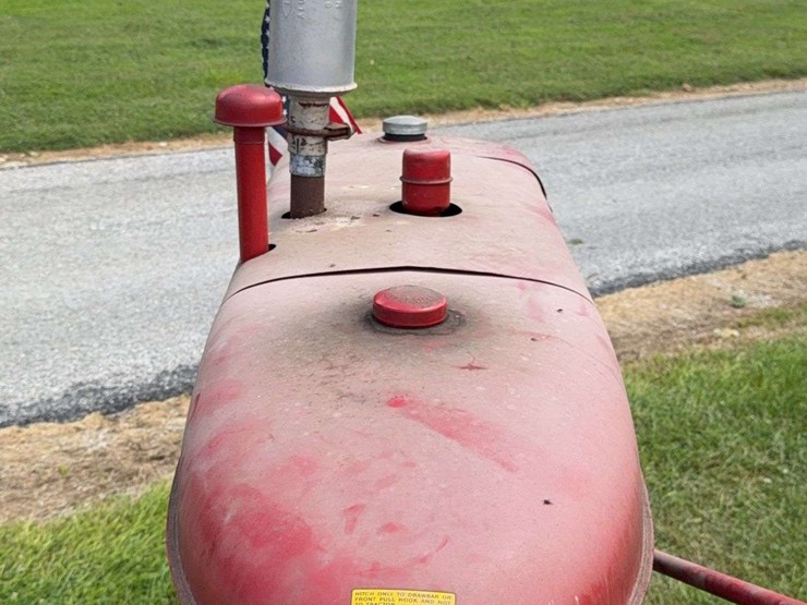 farmall-b-image-40