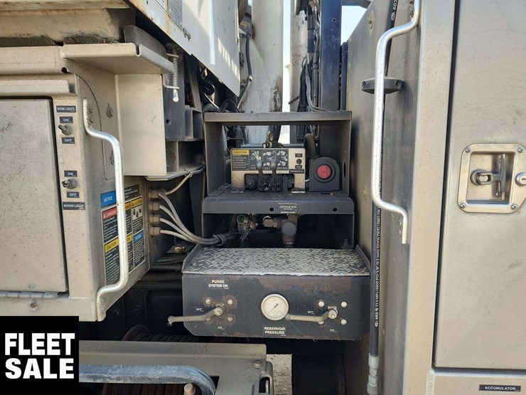 2013-international-workstar-7500-image-36