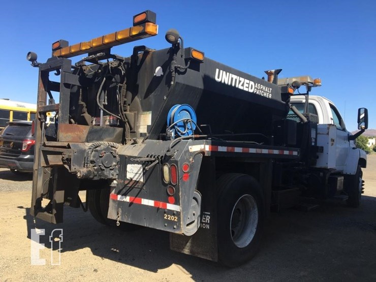 2007-gmc-topkick-c7500-image-3