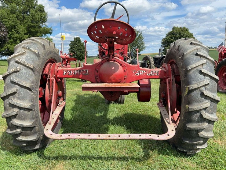 farmall-f-20-image-40