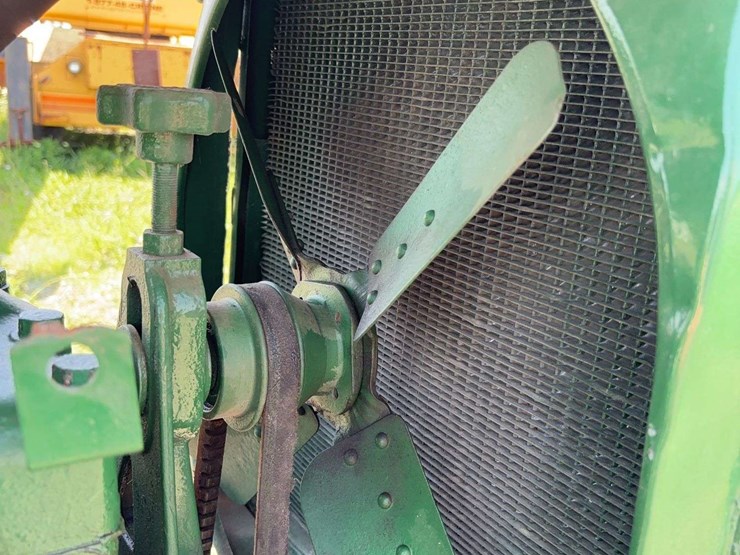 massey-ferguson-4-image-16