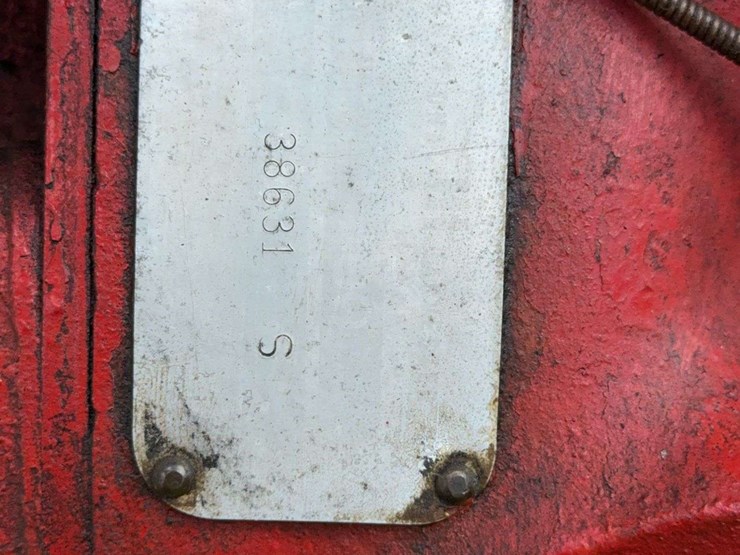 farmall-400-image-57