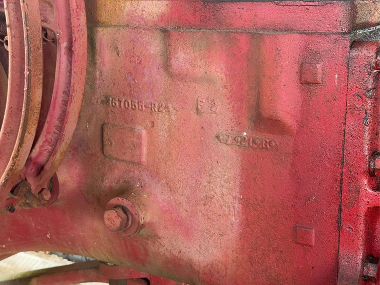 farmall-560-image-45