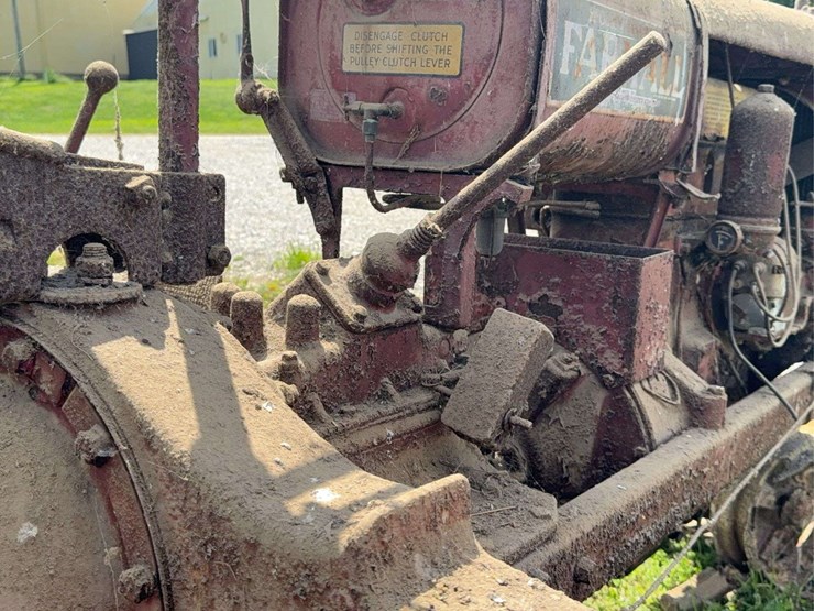 farmall-f-20-image-34