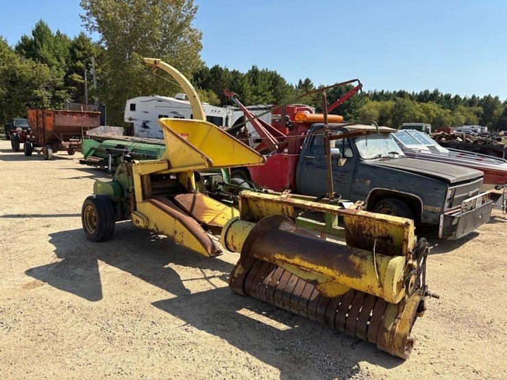 john-deere-35-image-1