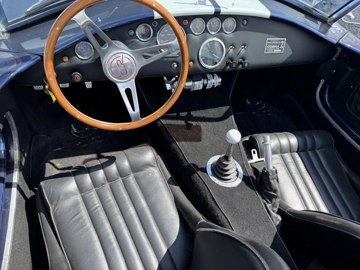 shelby-cobra,-342-engine,-5-speed-transmission.-image-9