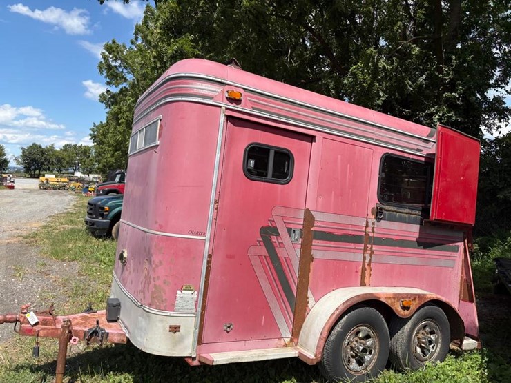 1992-sundowner-2-horse-horse-trailer-w/-no-title-image-2