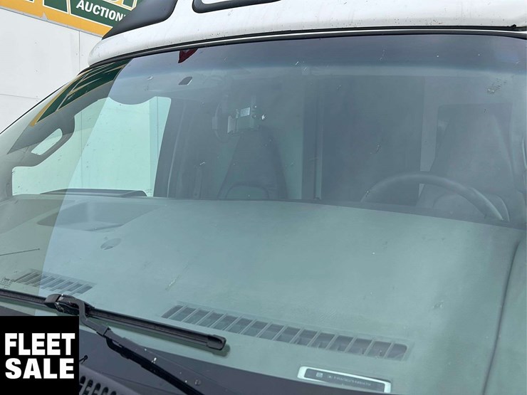 2017-chevrolet-express-s/a-ambulance-image-6