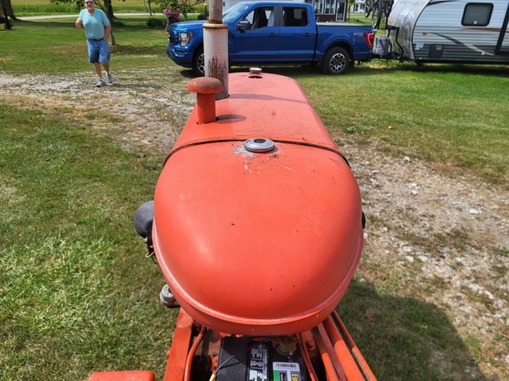 allis-chalmers-wd-tractor-image-39