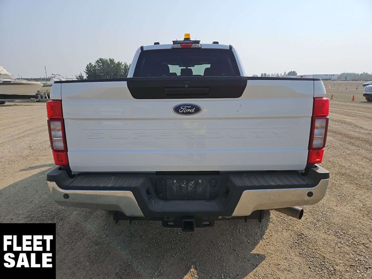 2021-ford-f250-image-16