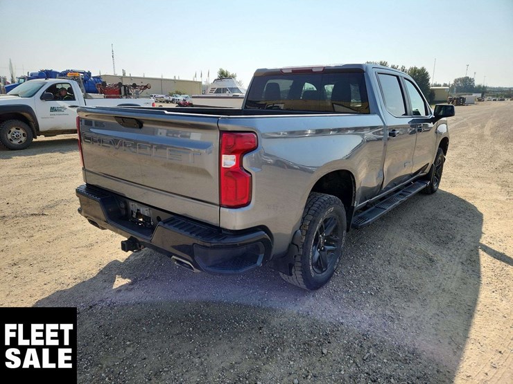 2021-chevrolet-silverado-1500-image-3
