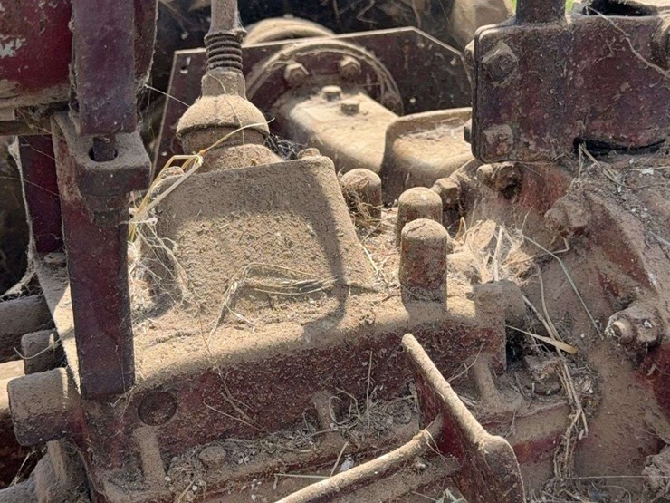 farmall-f-20-image-45