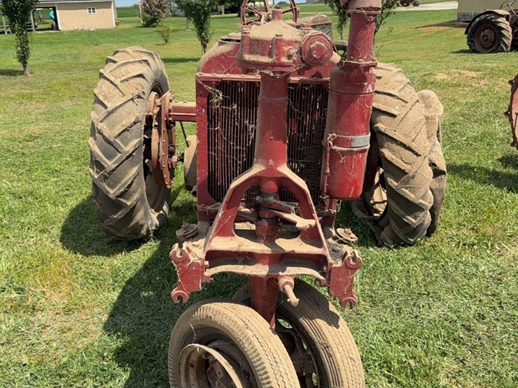 farmall-f-20-image-6