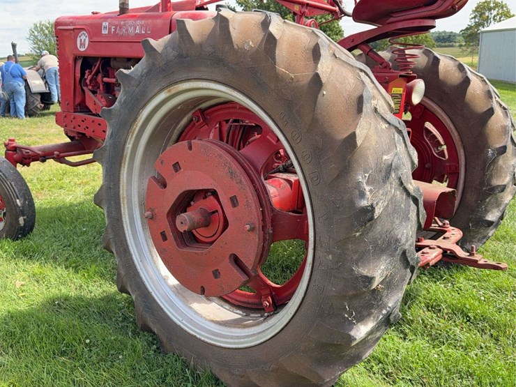 farmall-super-m-image-36