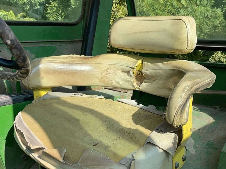 john-deere-4620-image-69