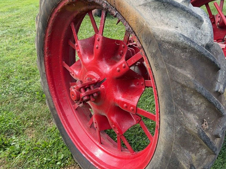 farmall-f-14-image-31