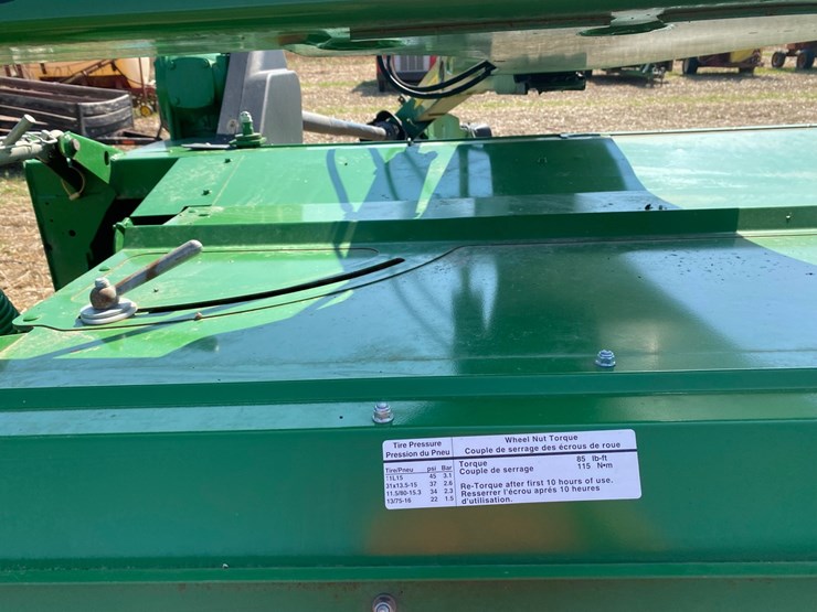 john-deere-635-image-15