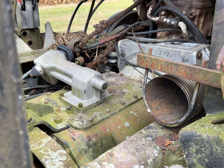 diamond-reo-cabover-image-34