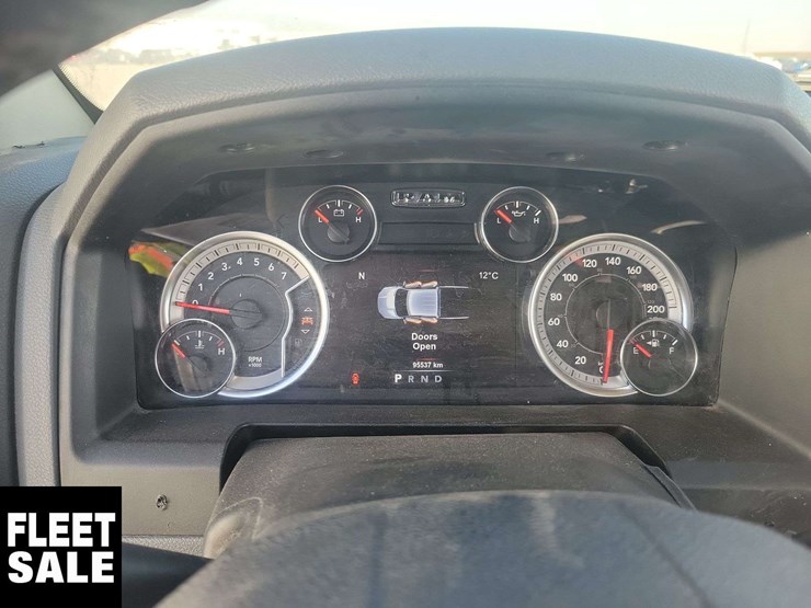 2018-ram-2500-slt-image-22