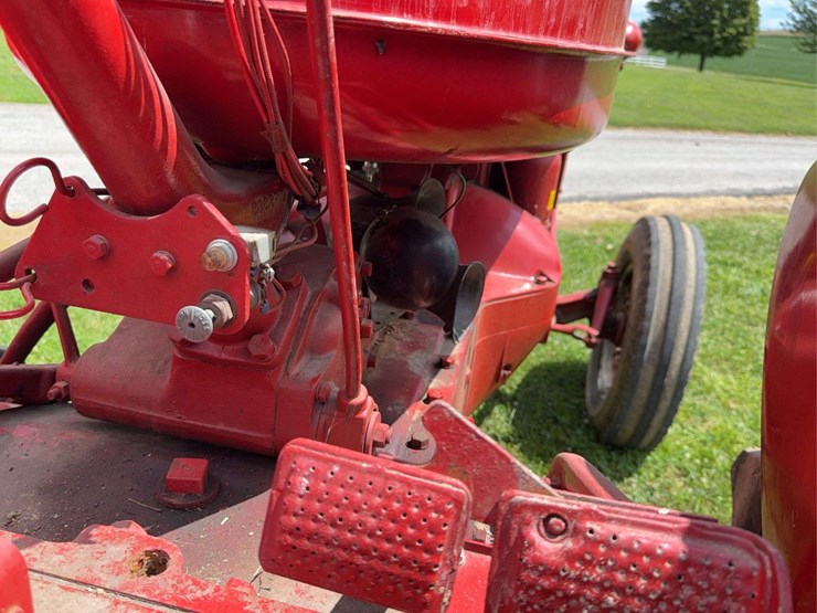 farmall-w-9-image-47