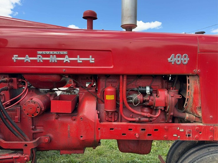 farmall-400-image-68
