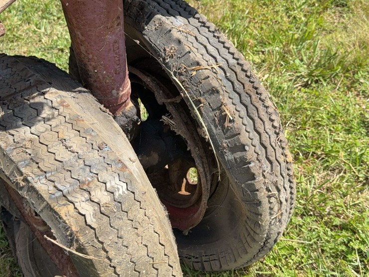 farmall-f-20-image-11