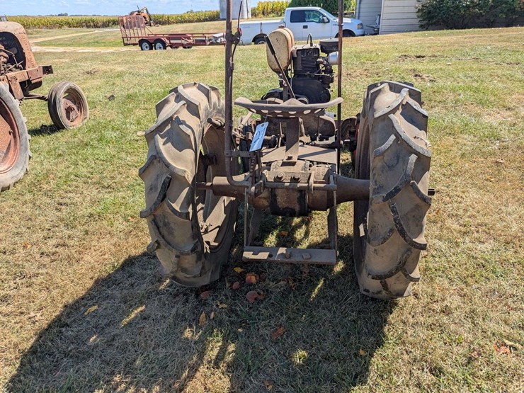gibson-tractor-with-plow-image-7