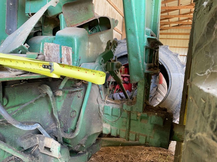 john-deere-4020-image-49