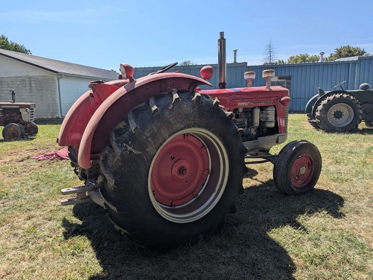 massey-ferguson-98-image-6