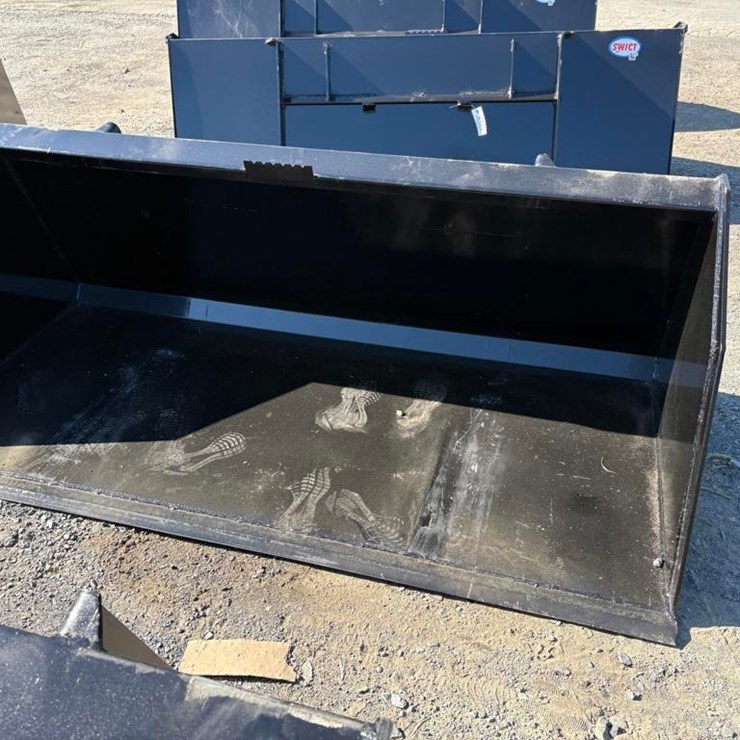 78in Large Capacity Bucket