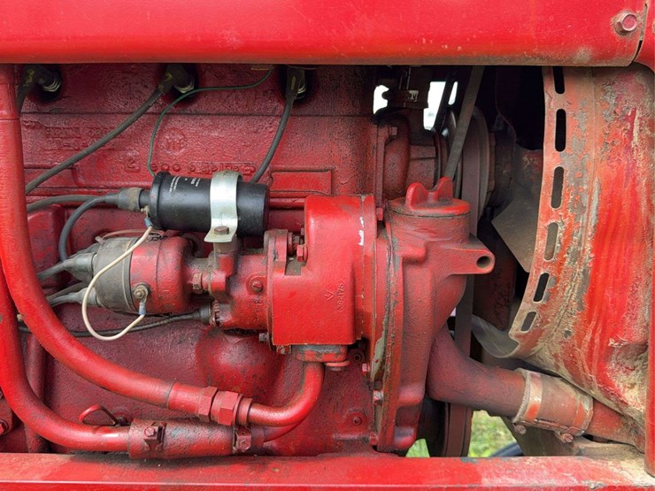 farmall-400-image-70