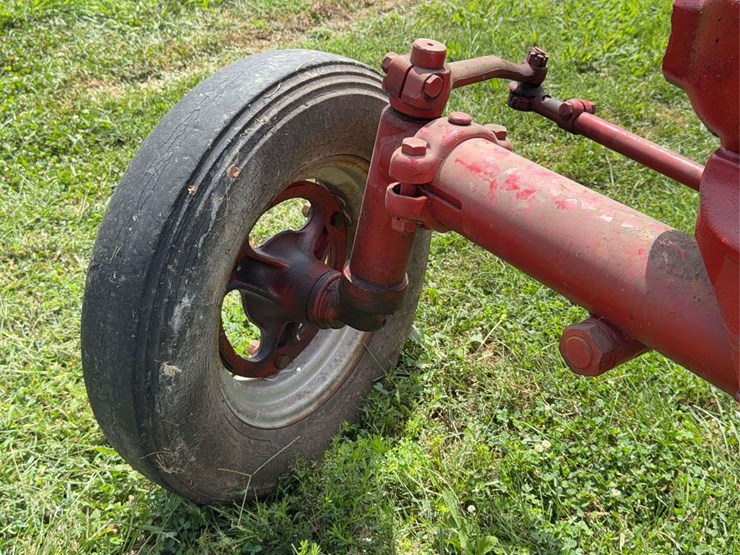 farmall-super-m-image-18