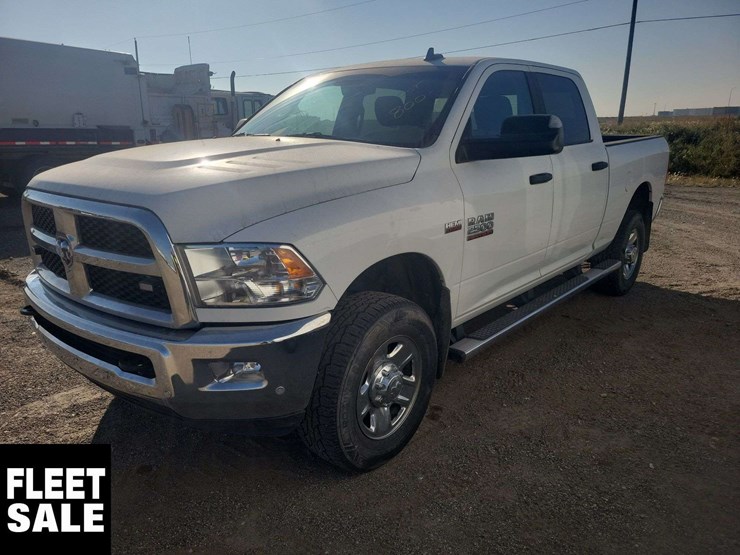 2018-ram-2500-slt-image-1